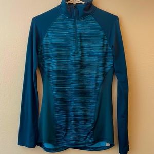 Champion (C9) pullover. Size XS